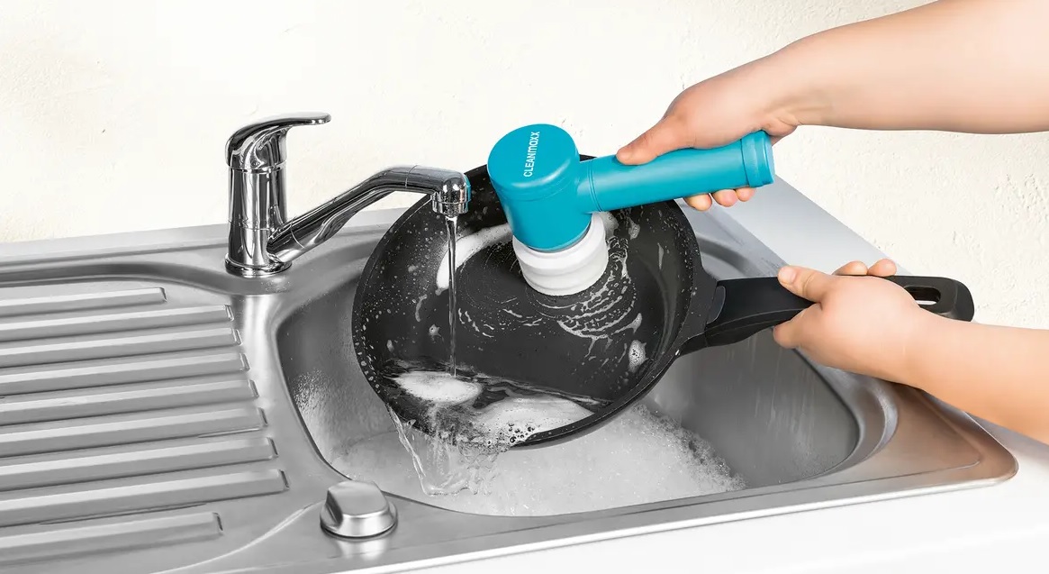 CleanMaxx AKU čistící kartáč 16482 1